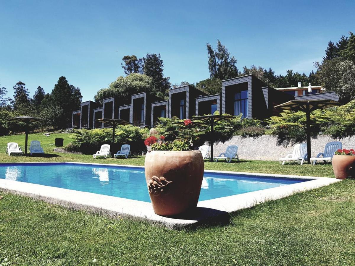 Hotel Y Cabanas El Parque Villarrica Bagian luar foto