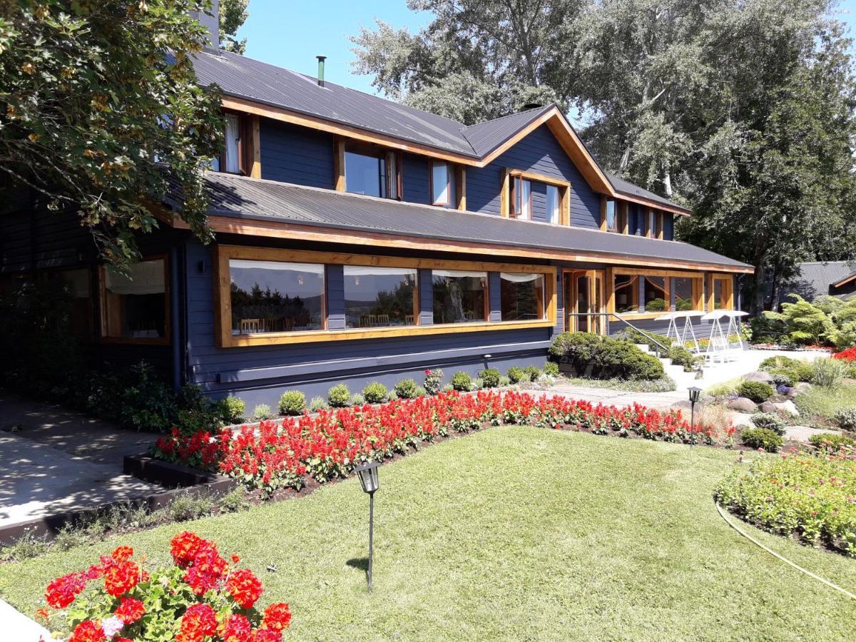 Hotel Y Cabanas El Parque Villarrica Bagian luar foto